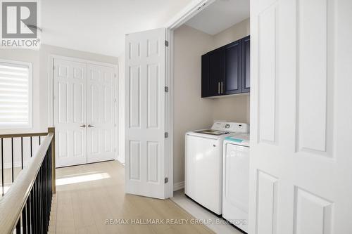 258 Sapling Grove, Ottawa, ON - Indoor Photo Showing Laundry Room
