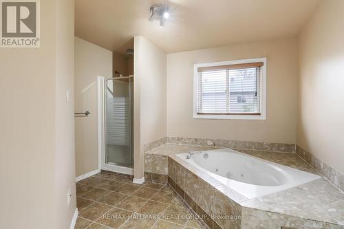 6 Robina Avenue, Ottawa, ON - Indoor Photo Showing Bathroom