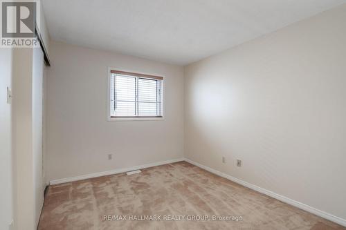 6 Robina Avenue, Ottawa, ON - Indoor Photo Showing Other Room
