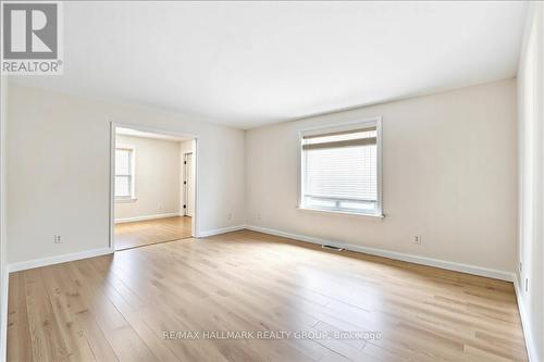6 Robina Avenue, Ottawa, ON - Indoor Photo Showing Other Room