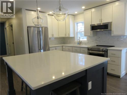 110 Model Farm Road, Quispamsis, NB - Indoor Photo Showing Kitchen With Upgraded Kitchen