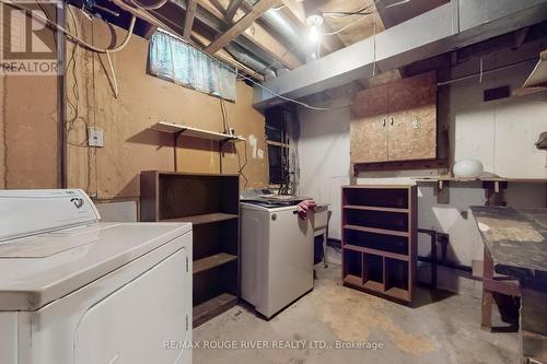 313 Rondeau Court, Oshawa, ON - Indoor Photo Showing Laundry Room