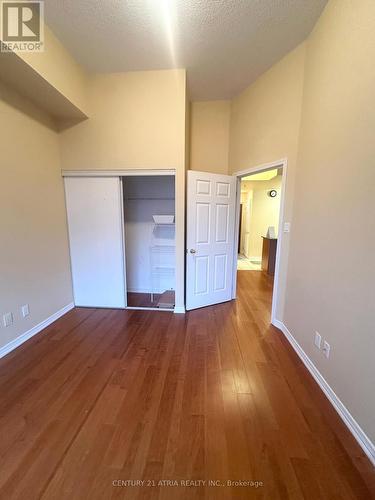 118 - 8 Maison Parc Court, Vaughan, ON - Indoor Photo Showing Other Room