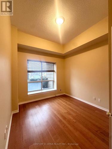 118 - 8 Maison Parc Court, Vaughan, ON - Indoor Photo Showing Other Room