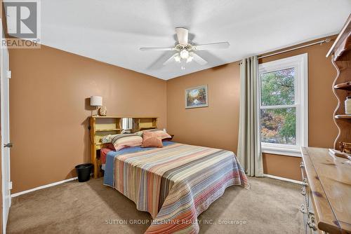 115 Mary Street, Orillia, ON - Indoor Photo Showing Bedroom