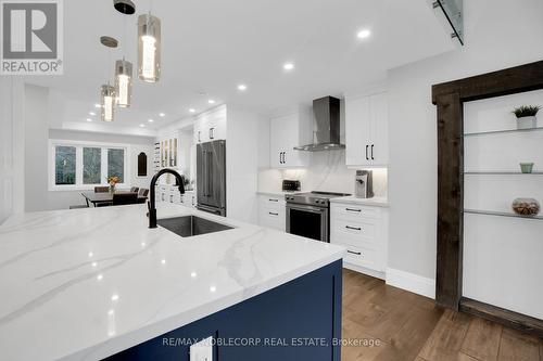 17088 Horseshoe Hill Road, Caledon, ON - Indoor Photo Showing Kitchen With Upgraded Kitchen
