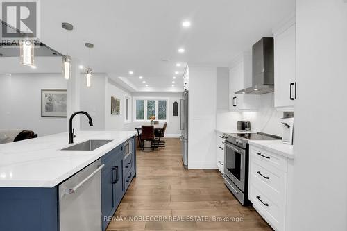 17088 Horseshoe Hill Road, Caledon, ON - Indoor Photo Showing Kitchen With Upgraded Kitchen