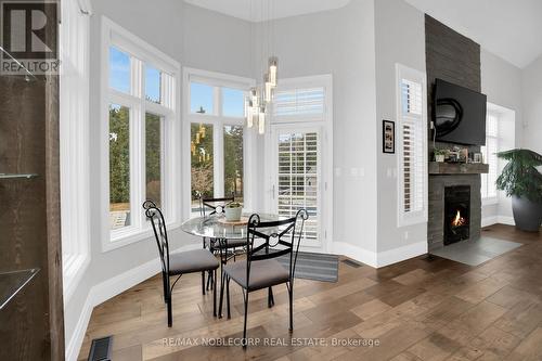 17088 Horseshoe Hill Road, Caledon, ON - Indoor Photo Showing Dining Room