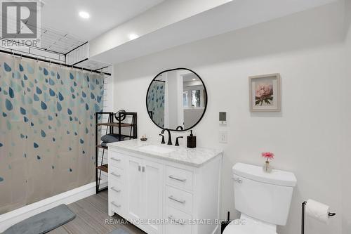 17088 Horseshoe Hill Road, Caledon, ON - Indoor Photo Showing Bathroom