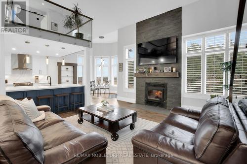 17088 Horseshoe Hill Road, Caledon, ON - Indoor Photo Showing Living Room With Fireplace