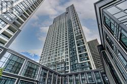 1721 - 9 MABELLE AVENUE  Toronto, ON M9A 0E1