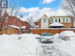 156 PRESSED BRICK DRIVE  Brampton, ON L6V 4K6