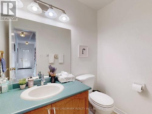 156 Pressed Brick Drive, Brampton, ON - Indoor Photo Showing Bathroom