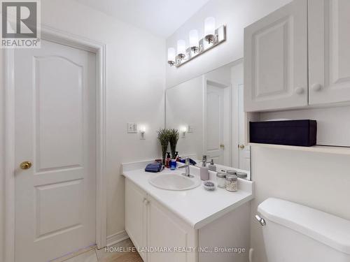 156 Pressed Brick Drive, Brampton, ON - Indoor Photo Showing Bathroom