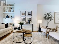 242 DELAWARE AVENUE  Toronto, ON M6H 2T6