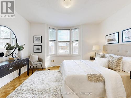 242 Delaware Avenue, Toronto, ON - Indoor Photo Showing Bedroom