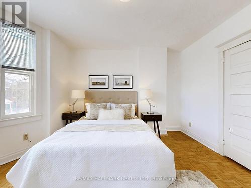 242 Delaware Avenue, Toronto, ON - Indoor Photo Showing Bedroom