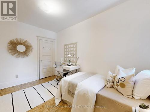 242 Delaware Avenue, Toronto, ON - Indoor Photo Showing Bedroom