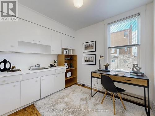 242 Delaware Avenue, Toronto, ON - Indoor Photo Showing Office