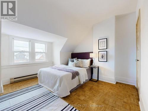 242 Delaware Avenue, Toronto, ON - Indoor Photo Showing Bedroom