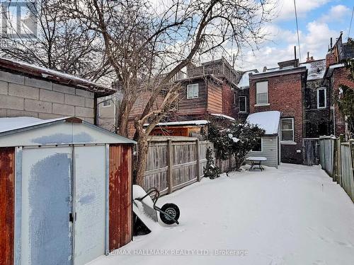 242 Delaware Avenue, Toronto, ON - Outdoor
