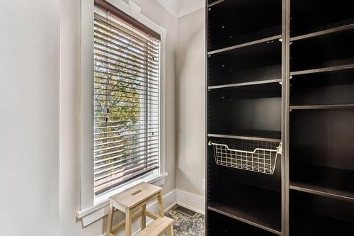 Penderie (Walk-in) - 7Z 11E Avenue, Laval (Auteuil), QC - Indoor Photo Showing Other Room