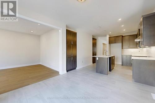 2966 Monarch Drive, Orillia, ON - Indoor Photo Showing Kitchen