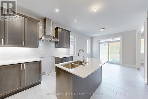 2966 Monarch Drive, Orillia, ON - Indoor Photo Showing Kitchen With Double Sink With Upgraded Kitchen