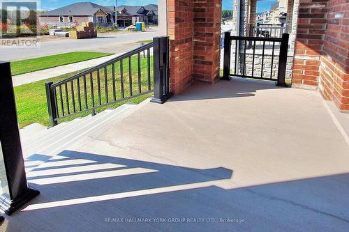 2966 Monarch Drive, Orillia, ON - Outdoor