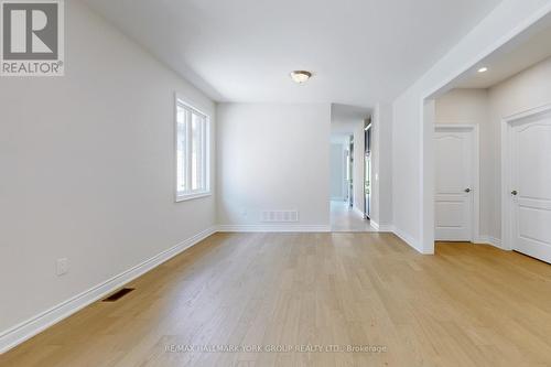 2966 Monarch Drive, Orillia, ON - Indoor Photo Showing Other Room