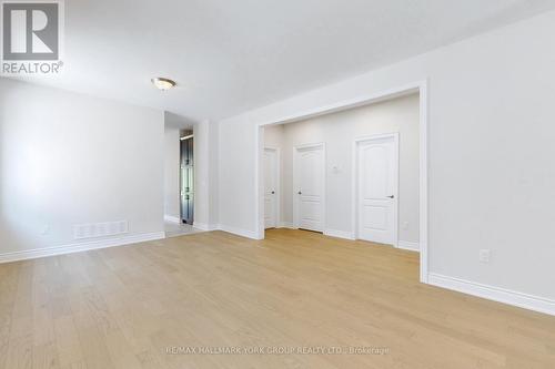 2966 Monarch Drive, Orillia, ON - Indoor Photo Showing Other Room