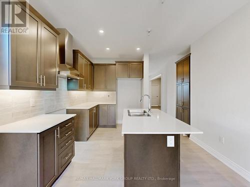 2968 Monarch Drive, Orillia, ON - Indoor Photo Showing Kitchen With Double Sink