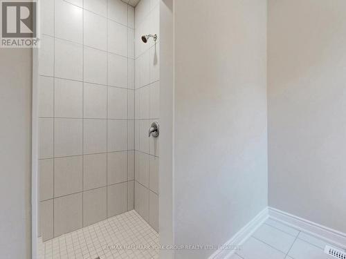 2968 Monarch Drive, Orillia, ON - Indoor Photo Showing Bathroom