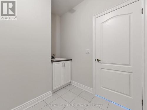 2968 Monarch Drive, Orillia, ON - Indoor Photo Showing Other Room