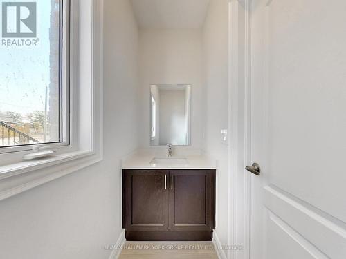 2968 Monarch Drive, Orillia, ON - Indoor Photo Showing Bathroom