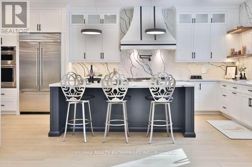 1438 Garnet Avenue, Mississauga, ON - Indoor Photo Showing Kitchen