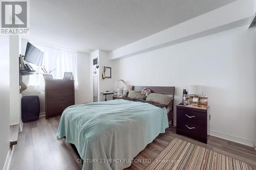 703 - 736 Bay Street, Toronto, ON - Indoor Photo Showing Bedroom