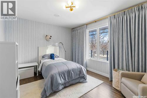 1134 Spadina Crescent E, Saskatoon, SK - Indoor Photo Showing Bedroom