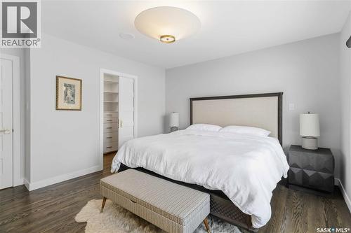 1134 Spadina Crescent E, Saskatoon, SK - Indoor Photo Showing Bedroom