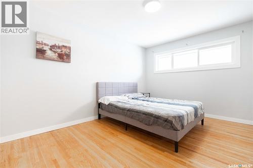 712 Empress Street, Regina, SK - Indoor Photo Showing Bedroom