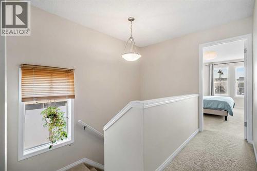 32 Auburn Bay Boulevard Se, Calgary, AB - Indoor Photo Showing Other Room