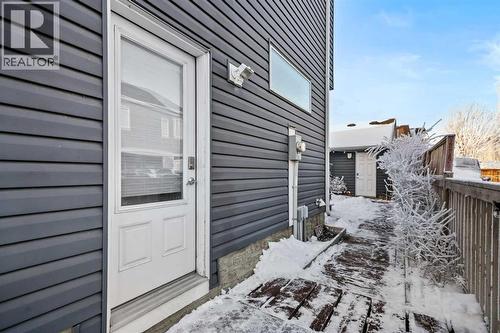 32 Auburn Bay Boulevard Se, Calgary, AB - Outdoor With Exterior