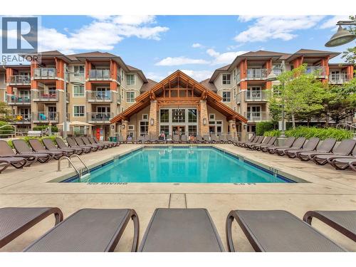 1099 Sunset Drive Unit# 341, Kelowna, BC - Outdoor With In Ground Pool