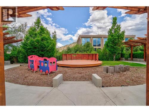 1099 Sunset Drive Unit# 341, Kelowna, BC - Outdoor With Deck Patio Veranda