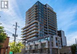 617 - 1603 EGLINTON AVENUE  Toronto, ON M6E 0A1