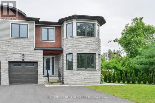 181 Anglo Street, Bracebridge, ON - Outdoor