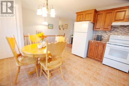 17 Bishop'S Road, Bay Robert'S, NL - Indoor