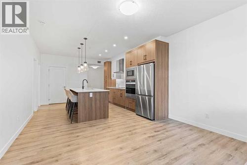 112, 40 Walgrove Walk Se, Calgary, AB - Indoor Photo Showing Kitchen