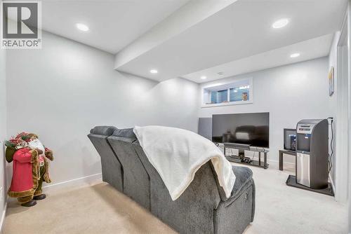 Family/Rec Room - 196 Wolf Hollow Park Se, Calgary, AB - Indoor