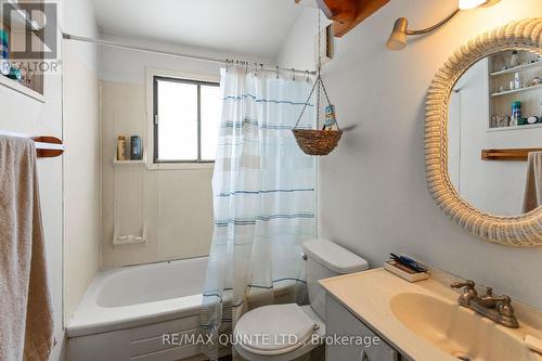 597 Harold Road, Stirling-Rawdon (Rawdon Ward), ON - Indoor Photo Showing Bathroom